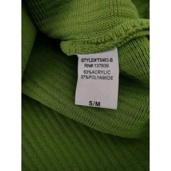 Debut Sz S/M Green Cropped Cross Neck Stretchy Halter Top Thick Ribbed Material - Picture 4 of 4